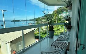 Praia Grande, Angra dos Reis